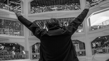 A punto de “disfrutar” de una apasionante jornada de compras. FOTO: Isaac Reyes