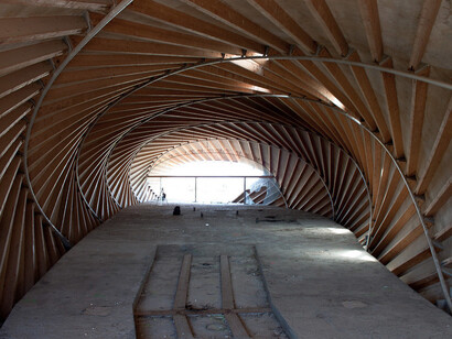 Una estructura construida en Torrevieja (Alicante) para albergar un spa y que aún permanece inutilizada