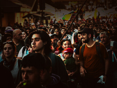 Votantes asegurados de este partido del mal deben ser los de las fuerzas armadas