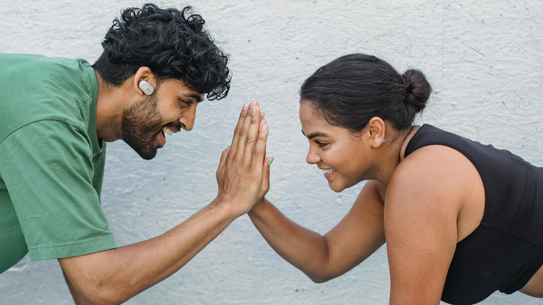 Manter novos hábitos pode ser desafiador, mas com as estratégias certas, é possível sustentar a motivação e alcançar seus objetivos. Explore dicas de especialistas e experiências pessoais para tornar seus hábitos duradouros e eficazes