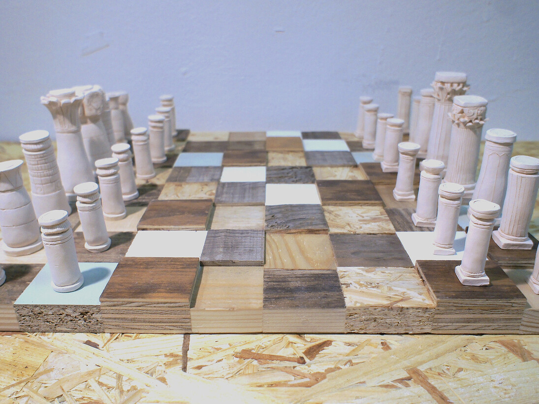 Maël Traïca, Échiquier antique, 2015, Wood, ceramic, 40 x 40 x 5 cm, courtesy of the artist