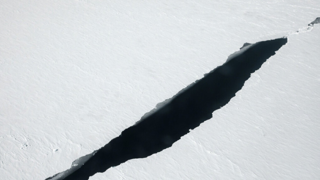 Antartica by Paolo Pellegrin. Courtesy of Magnum Photos
