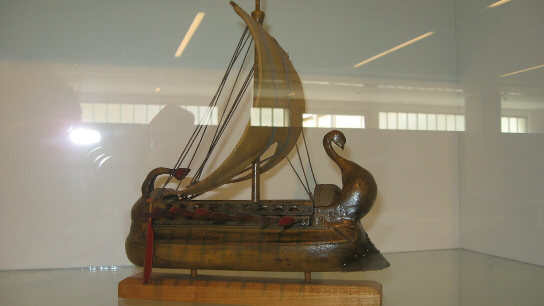Las Liburnas, eran navíos militares ligeros y espaciosos, utilizados tanto en el mar como en los ríos. Los más grande llevaba unos cincuenta remeros y podía transportar a más de treinta personas, además de dos caballos.  Museo Arqueológico de Zadar, Departamento de Arqueología Subacuática, Croatia