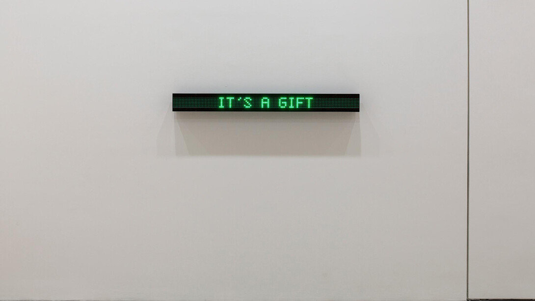 Could Be (An Arrow). Courtesy of Museo Jumex