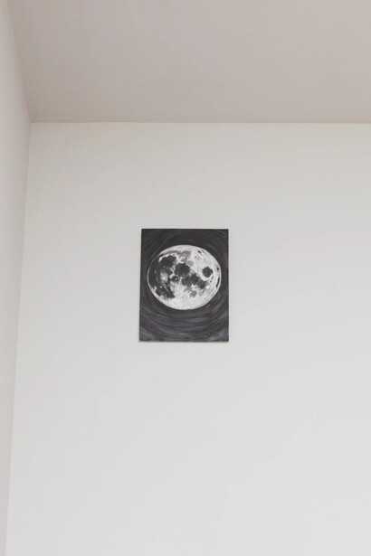 Gretchen Marie Schaefer, Enduring gravity, exhibition view. Courtesy of David B. Smith Gallery 
