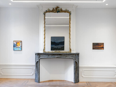 Various artist, Swimming, exhibition view. Courtesy of GRIMM