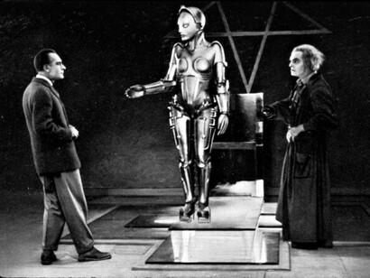 Una scena del film Metropolis del 1927