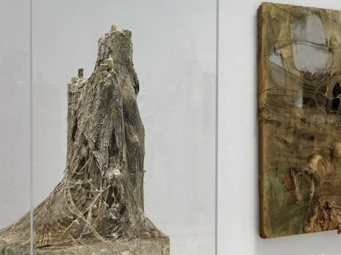 Bruce Conner, Exhibition view. Courtesy of Museo Reina Sofía