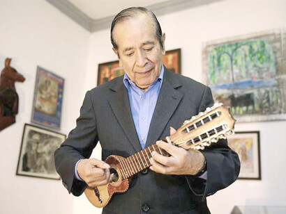 Ernesto Cavour (1940-2022) fue sobre todo un embajador mundial del charango y la música andina