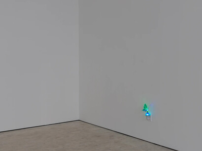 Jim Hodges, It only takes a minute, exhibition view. Courtesy of Stephen Friedman Gallery