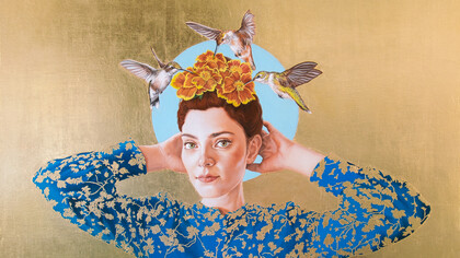 Valentina Porcelli, Blue Bird, olio e foglia oro su legno, 80 x 60 cm, 2021