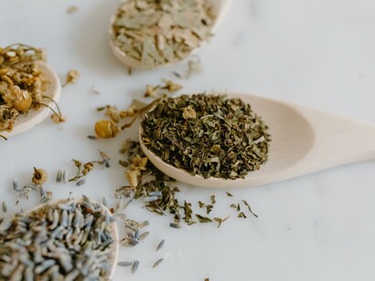 Herbal medicines on wooden spoons 