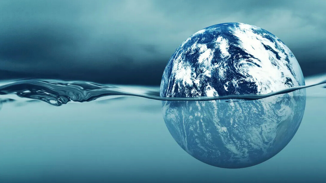 The sea levels are rising on earth