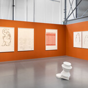 Vários artistas, Turn around. Um olhar sobre a Coleção de Arte Fundação EDP, vista da exposição. Cortesia do MAAT