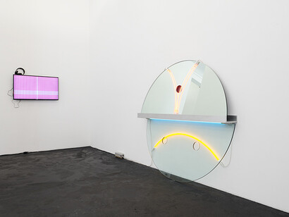 Negotiating Geometry. Courtesy of Häusler Contemporary