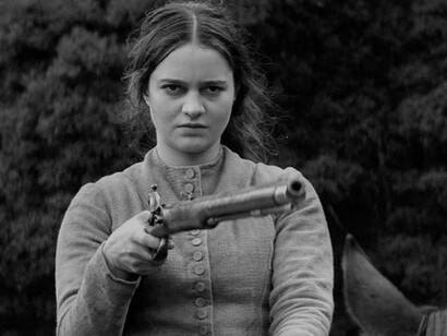 Aisling Franciosi in "Nightingale", di Jennifer Kent