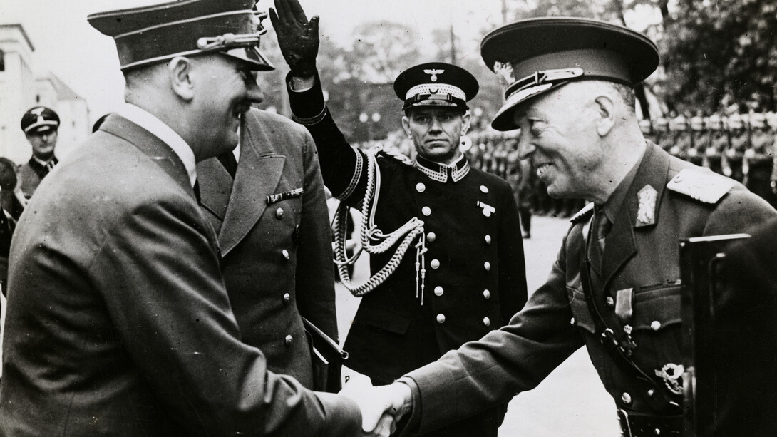 ACME · Unknown Photographer, "Rumania´s Premier Visits Hitler", July 24, 1941, silver gelatin print on glossy fibre paper, printed c. 1941, 16,8 (18,1) x 21,6 (22,8) cm, Courtesy: Daniel Blau Munich/London