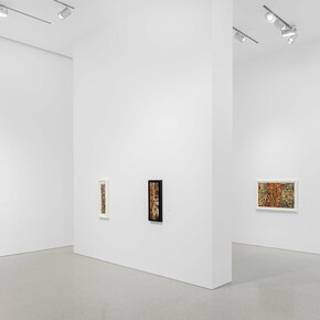 Alfonso Ossorio and Nandor Fodor, The search for the beloved, exhibition view. Courtesy of Michael Rosenfeld Gallery 