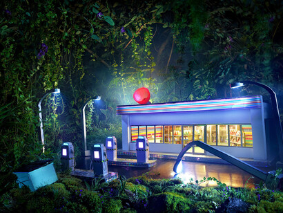 David LaChapelle, Gas AMPM, 2013, Epreuve chromogène, 127 x 183 cm/ 50 x 72 in/ Edition de 3 + 2 AP, © David LaChapelle, Courtesy Galerie Daniel Templon, Paris & Brussels