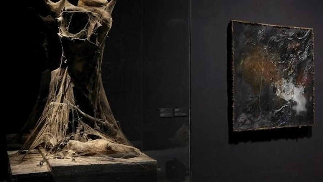 Bruce Conner, Exhibition view. Courtesy of Museo Reina Sofía