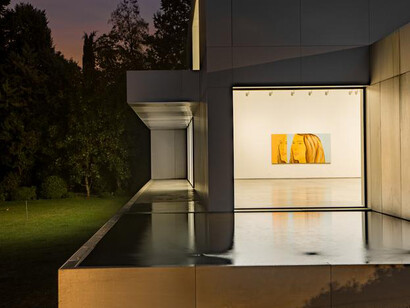 Splits. Courtesy of Galería Javier López & Fer Francés