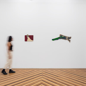 Zoé Passos, Martelo sorvete sapato, vista da exposição. Cortesia de Kubikgallery