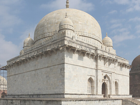 Mandav Rishi Mandav: a journey through central India's ancient marvels | Meer