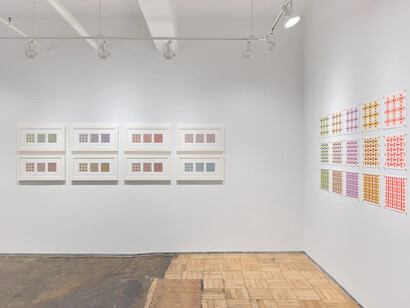 Julia Roshkow, Keep me in the loop, exhibition view. Courtesy of A.I.R. Gallery