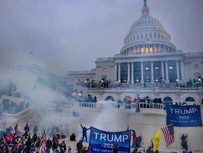 Asalto al Capitolio previo a la certificación de los resultados electorales de 2020 