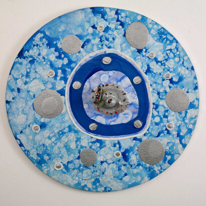 Enrico T. De Paris, Flussi, 2010, Acrylic on canvas + mixed media, diameter 100 cm