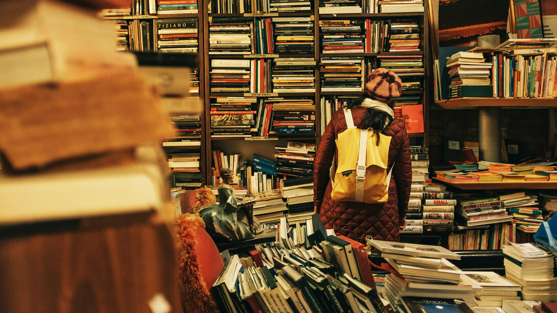 Las novelas ofrecen una mirada única y profunda a los tiranicidios de Trujillo y Somoza, fusionando historia y literatura