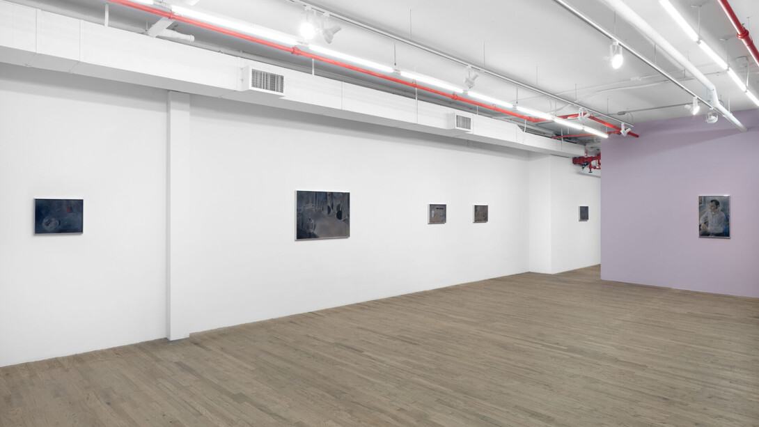 Gökhun Baltacı, A moonless plateau, exhibition view. Courtesy of kaufmann repetto