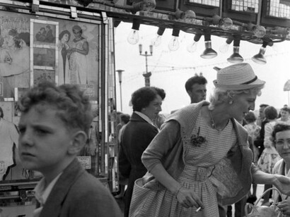Humphrey Spender, Parliamentary by-election – Children hanging around outside, 1937/38, © Bolton Council, from the Collection of Bolton Library and Museum Services, Courtesy of the Humphrey Spender Archive