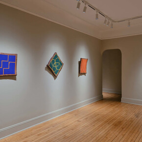 Peter Young, Stick paintings, 1970, exhibition view. Courtesy of Craig Starr Gallery 