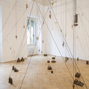 Carlos Garaicoa, I giardini di Piranesi, vista della mostra. Cortesia di Galleria Continua