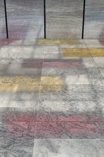 Rosa Barba, Under the canopy, exhibition view. Courtesy of Museum der bildenden Künste Leipzig