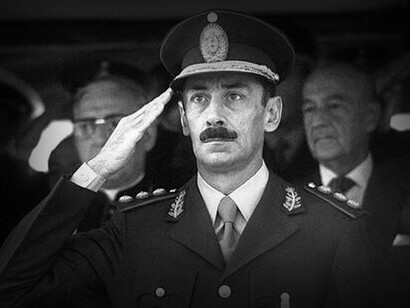Jorge Rafael Videla fue un militar y dictador argentino