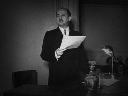 Roque Esteban Scarpa escritor y académico chileno