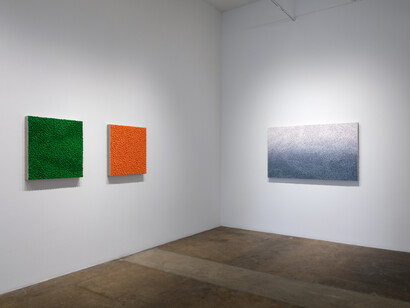 Robert Sagerman, Edifice, fount, rippling spaces, exhibition view. Courtesy of Cris Worley Fine Arts