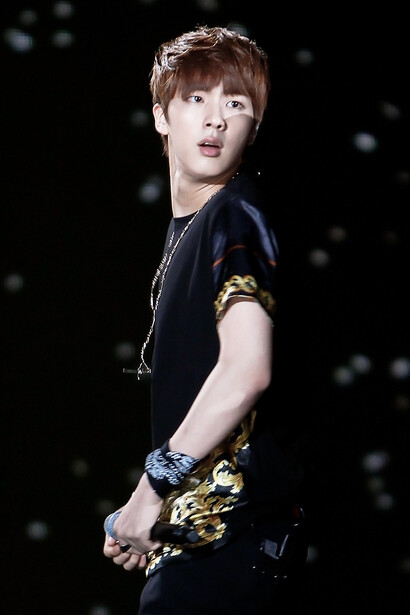 Jin attended the Incheon Korean Music Wave on September 1, 2013, marking one of BTS’s early appearances on a major stage