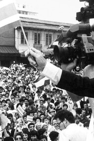 José Figueres Ferrer saluda al pueblo costarricense