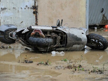 Dopo l'alluvione si cerca di recuperare ciò che resta