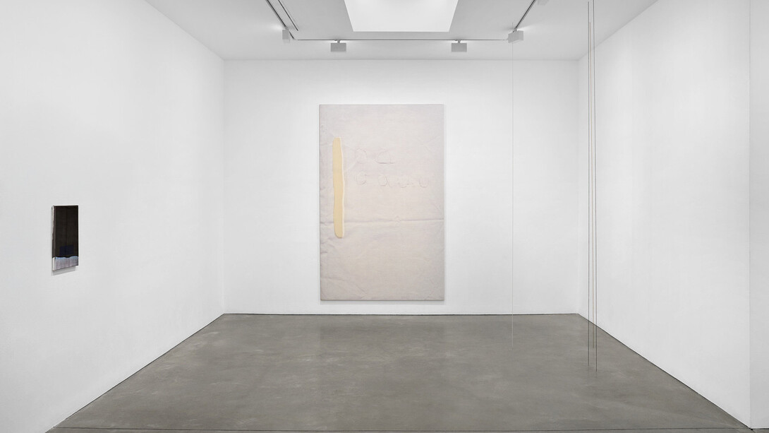 Marieta Chirulescu and Fred Sandback, Phase, exhibition view. Courtesy of Galerie Thomas Schulte