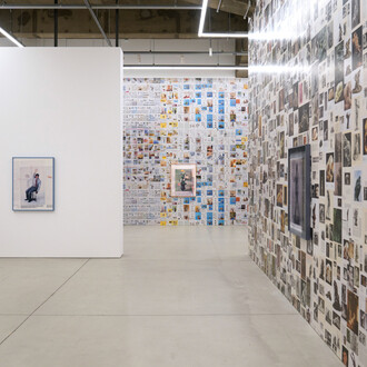 Mungo Thomson, Background materials, exhibition view. Courtesy of MAKI Gallery