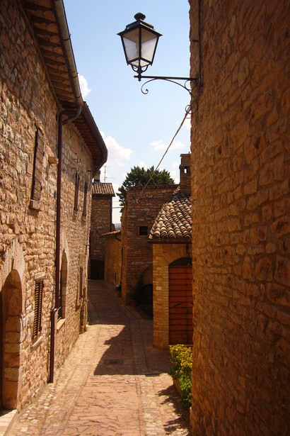 Scorcio dei vicoli del borgo medievale