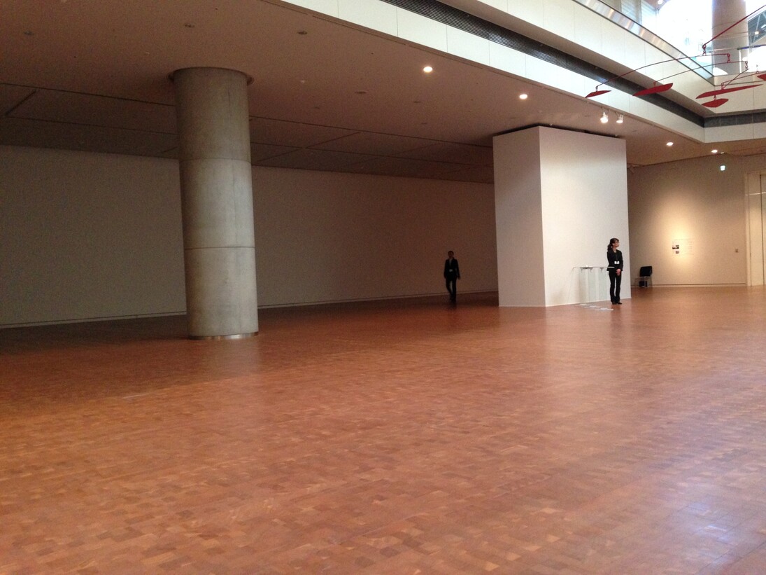 Collection', installation at National Museum of Art, Osaka. © Neil Powell 2015
