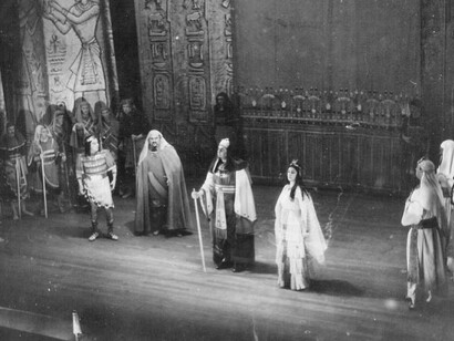 Jole De Maria il 27 aprile 1961 sul palcoscenico della Opera House di Belfast nel ruolo di Amneris durante l’Aida
