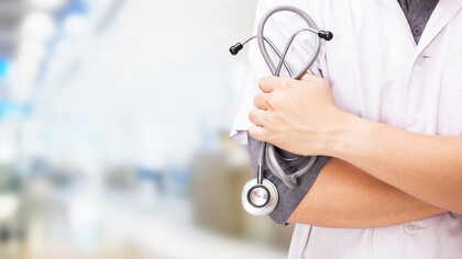 Il medico dovrebbe provare a capire i motivi nascosti del disagio del paziente