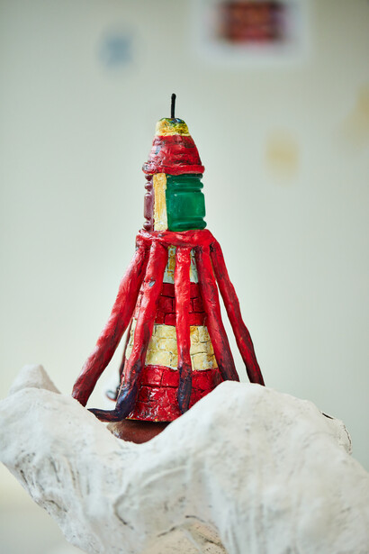 Jill McKnight, Roker Lighthouse, 2021. Epoxy putty, plastic, wood, acrylic paint, boat navigation lenses. 13 x 12 x 16 cm. Unique. Courtesy of the artist and The Art House Wakefield. Photographer: David Lindsay