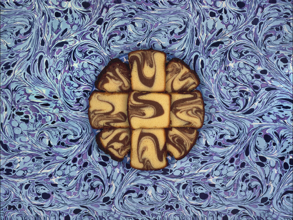 Sandy Skoglund, Nine slices of Marblecake, 1978, from the Still Life series, color photograph, approx. image area 54.7 x 69.7 cm ca., Courtesy of galleria Paci contemporary (Brescia, IT)